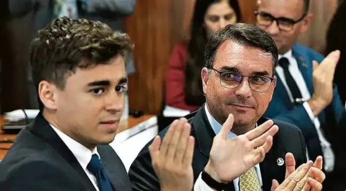 Investigação sobre Flávio Bolsonaro e Nikolas Ferreira é solicitada por governistas