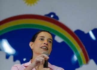 Mudanças na Equipe de Raquel Lyra: Exonerações Ligadas a Eduardo da Fonte