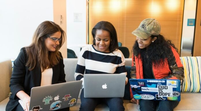 Transformação nas Carreiras: Foco em Habilidades em vez de Cargos