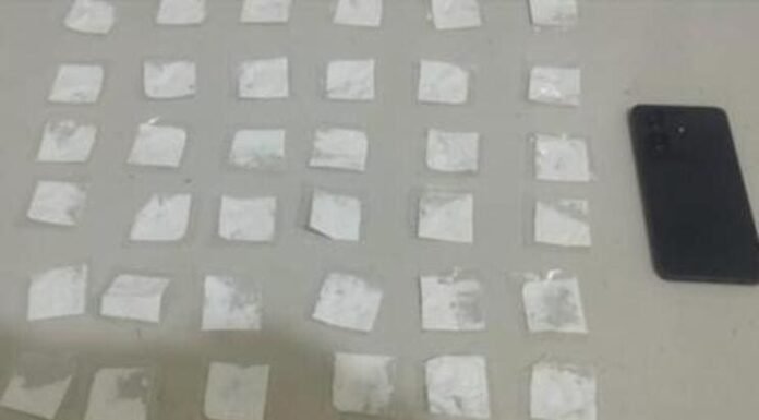 Mulher é presa com 49 porções de cocaína em Juazeiro, Bahia