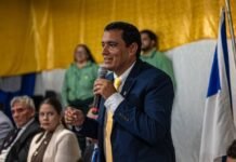 Tarcísio Borba Concede Títulos de Cidadão e Reconhece Mulheres em Ferreiros