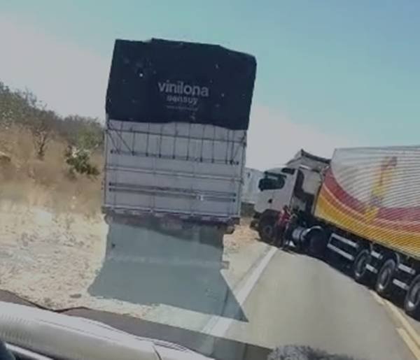 assaltos-caminhoneiros-Trevo-do-Ibo-1