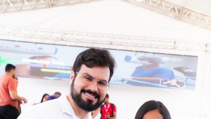 César Ramos Reforça sua Presença Política em Itamaracá com Apoio de Mariana de Jubão