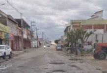 Buracos na Avenida Principal do Jardim Guararapes geram preocupação entre moradores