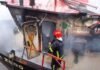 Incêndio Devasta Embarcação em Porto de Bragança: Ação Rápida dos Bombeiros Impede Tragédia Maior