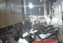 Estacionamento Irregular de Caminhão Causa Congestionamento em Juazeiro