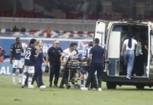 Atacante do Paysandu é Hospitalizado Após Concussão em Clássico Re-Pa