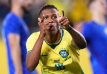 Gol de Danilo marca amistoso entre Brasil e Croácia tes Viagem & Gastronomia Esportes Futebol Brasileirão Basquete Automobilismo