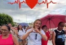 Recepção Festiva Marca Retorno da Prefeita Riva Bezerra a Cedro Após Vitória Judicial