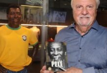 Descubra o Lado Desconhecido de Pelé Através do Novo Livro de seu Melhor Amigo