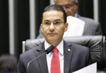 Líder do Republicanos Se Retrata Após Críticas ao Fim da Jornada 6×1