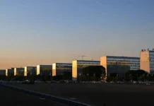 Senado Aprova Reestruturação do Serviço Público Federal com Criação de Novos Cargos