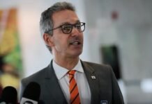 Zema Revela Estratégias Econômicas para a Presidência com Ênfase em Flexibilidade e Privatizações