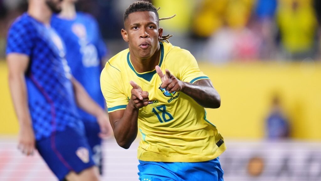 tes Viagem & Gastronomia Esportes Futebol Brasileirão Basquete Automobilismo