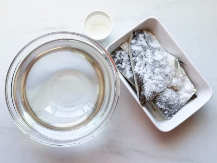 cerca de 5 minutos, até começar a desfiar facilmente; esse ponto indica que o ba