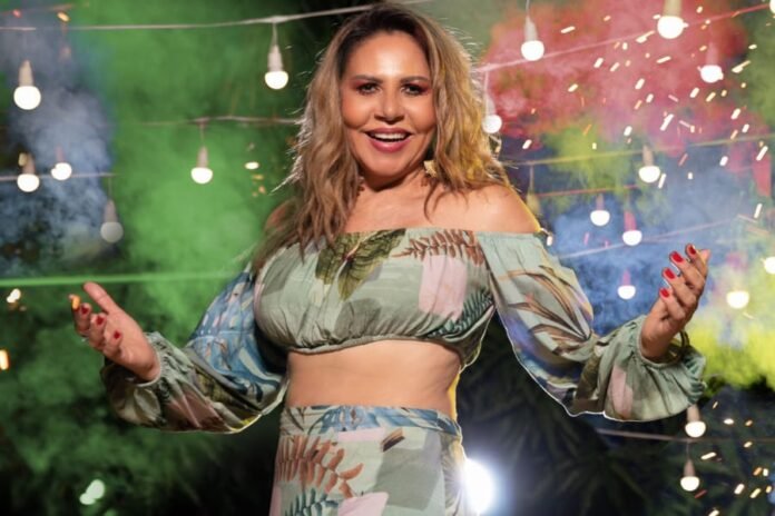 Cristina Amaral confirma presença em jantar comemorativo de 20 anos do blog