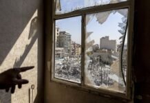 Danos no Irã: quase 140 mil edifícios afetados por ataques aéreos Danos no Irã: quase 140 mil edifícios afetados por ataques aéreos