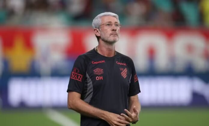 Volante do Bahia é transferido para o futebol cazaque Volante do Bahia é transferido para o futebol cazaque