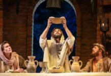 Paixão de Cristo de Nova Jerusalém encerra temporada com grande público Paixão de Cristo de Nova Jerusalém encerra temporada com grande público