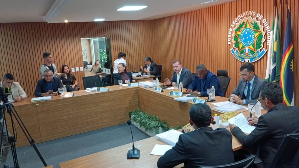 Câmara de Ouricuri concede título de cidadã e avança em infraestrutura rural