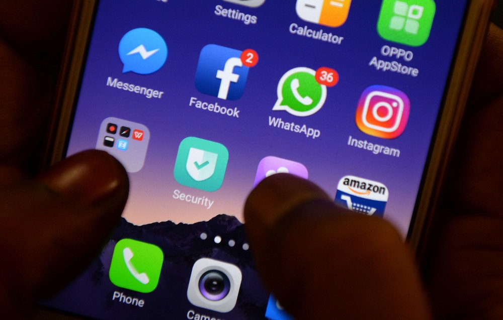 Desconfiança na imprensa supera redes sociais entre brasileiros
