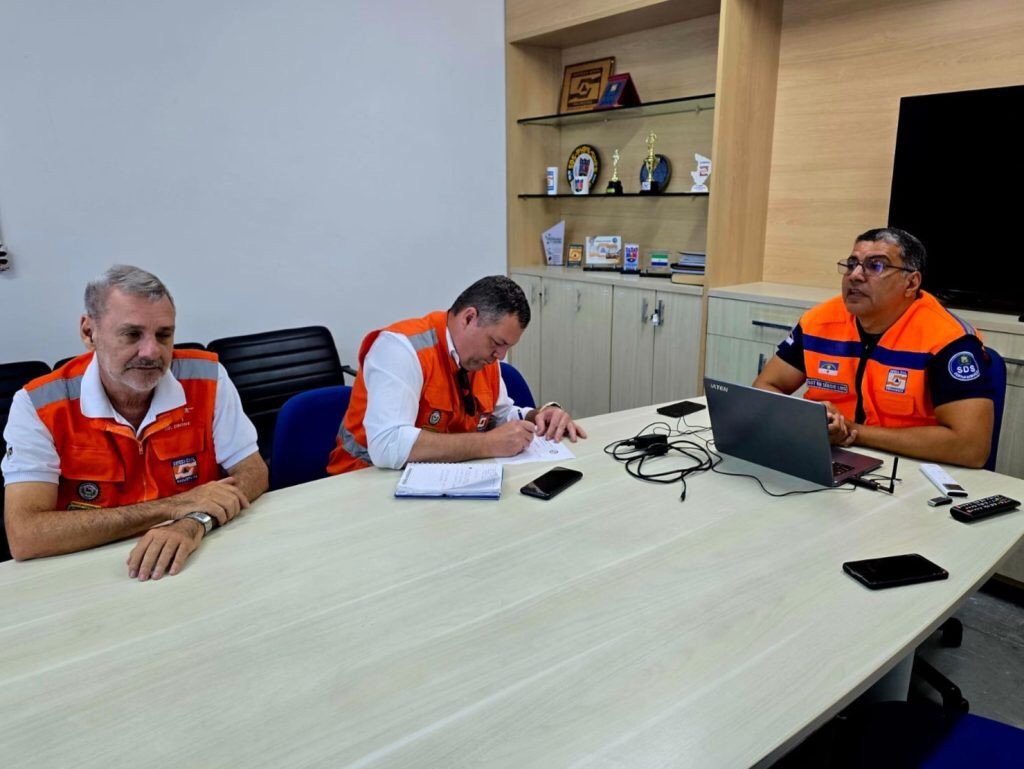 Defesa Civil do Paulista intensifica medidas de segurança após alerta da APAC