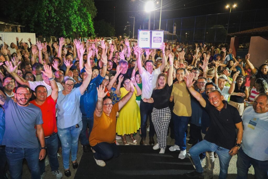 Prefeito de Petrolina inaugura melhorias em saúde e infraestrutura em Cristália