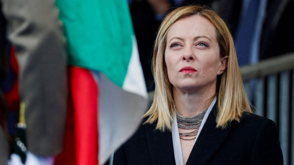 Meloni apoia papa após críticas de Trump e condena declarações