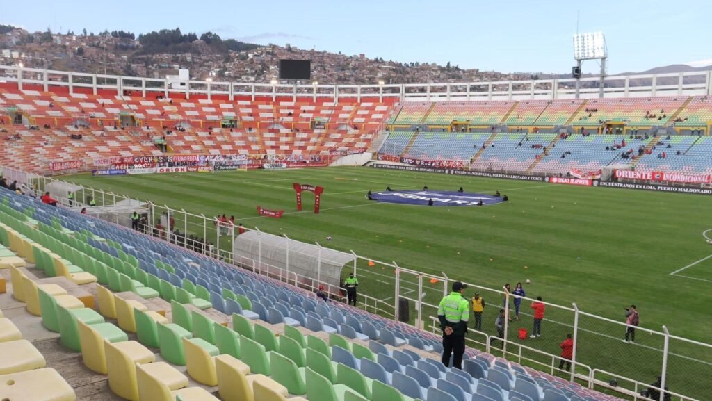 Cienciano enfrenta Puerto Cabello pela Sul-Americana: onde assistir