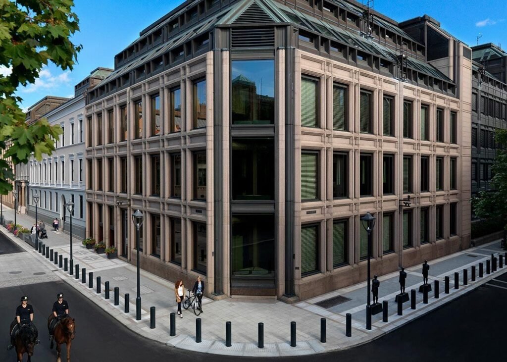 Gestão dos lucros do petróleo: Noruega e Brasil em contraste