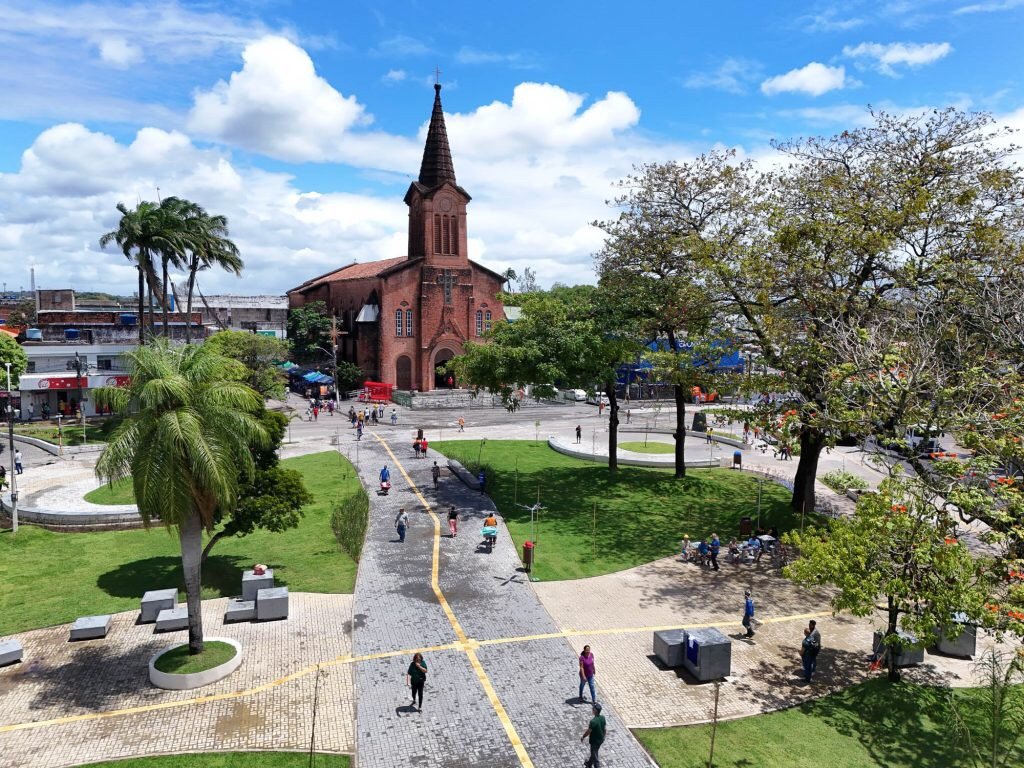 Prefeitura do Paulista esclarece uso de equipamento municipal em quartel