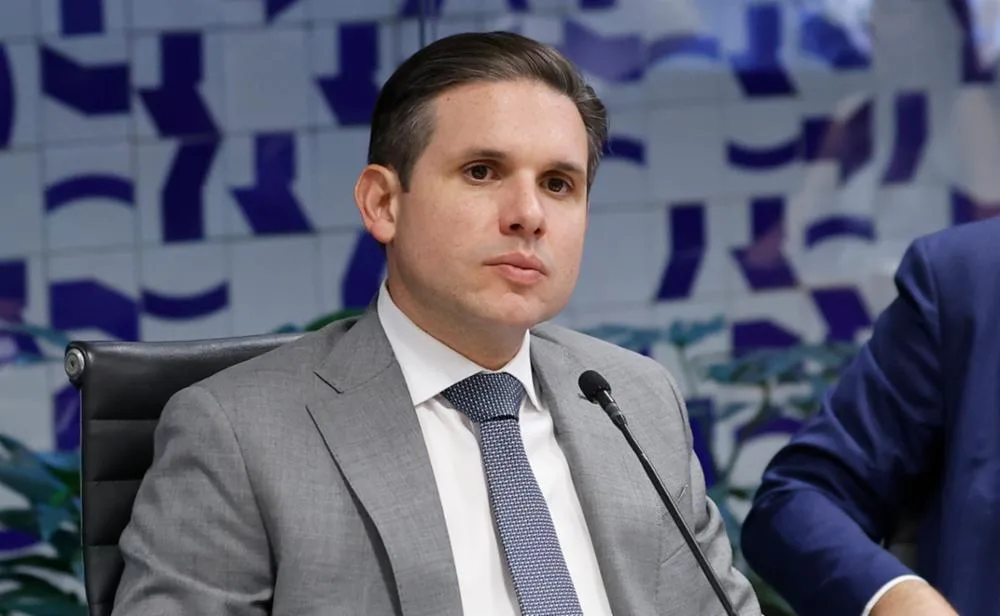 Veto ao PL da Dosimetria pode ser derrubado, afirma Hugo Motta