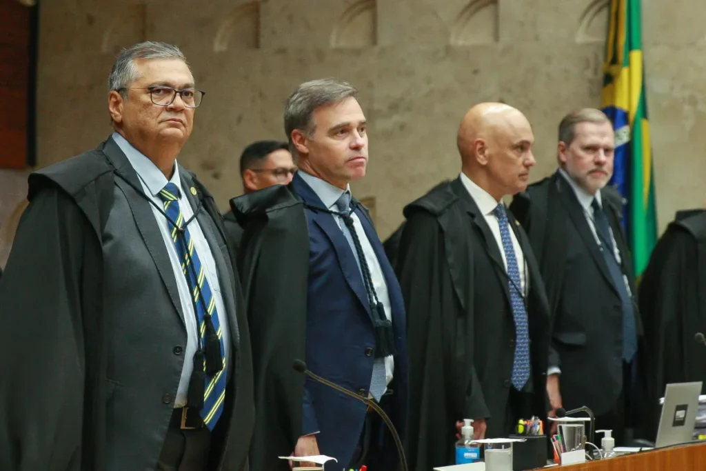 Rejeição de Messias no Senado intensifica debate sobre impeachment no STF