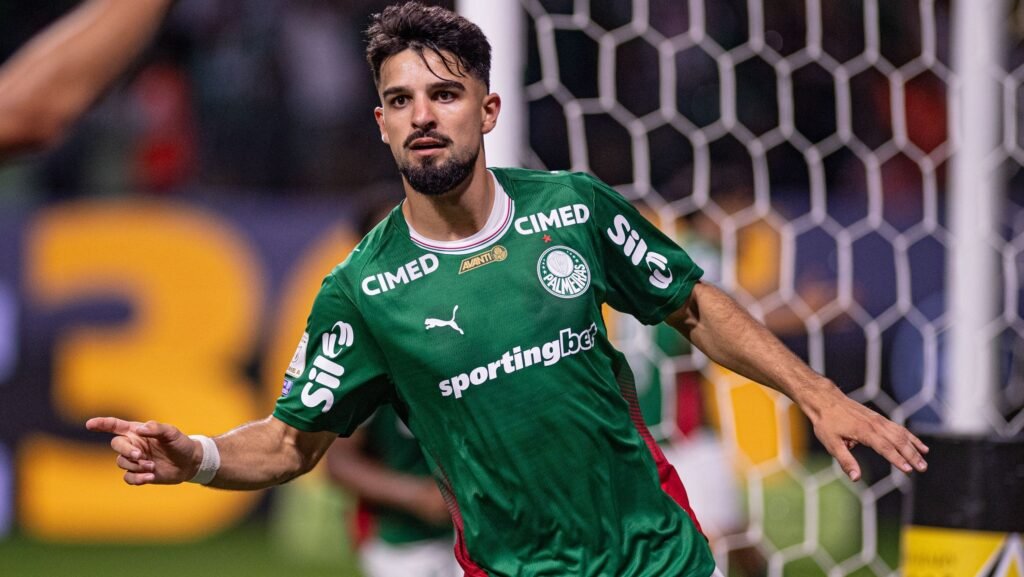 Campeonato Brasileiro: clássicos e surpresas na 14ª rodada