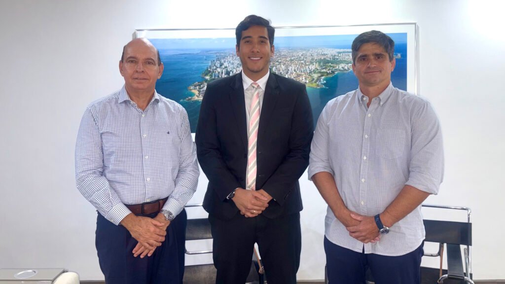 Presidente da Juceb investe em tecnologia para modernizar serviços na Bahia