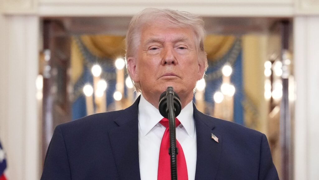 Trump pressiona Irã e afirma que paciência está no limite