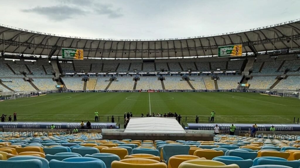 Fluminense e São Paulo se enfrentam no Maracanã pelo Brasileirão