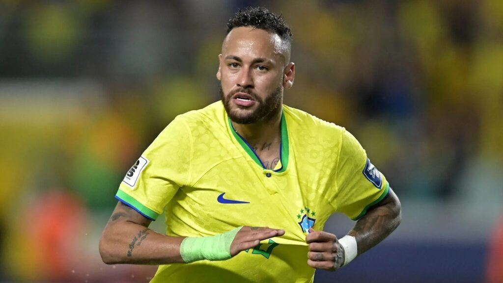 Pai de Neymar celebra convocação do filho para a Copa do Mundo