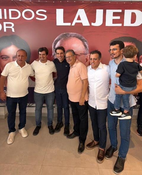 Lajedo celebra união política em ato de apoio a João Paulo Costa