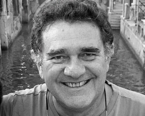 Luiz Freire, ex-prefeito de Olinda, falece aos 69 anos após luta contra câncer