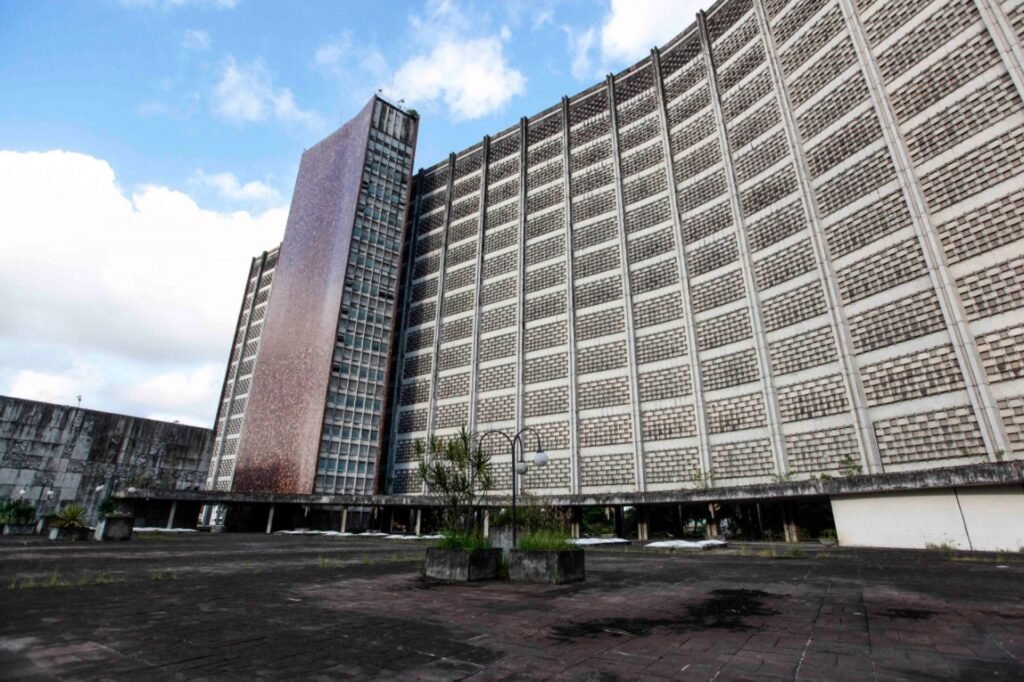 UFPE inicia licitação para revitalização do antigo prédio da Sudene