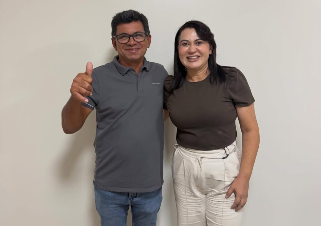 Pré-candidata a deputada federal Eliane Soares recebe apoio de Pedro do Pipa em Ouricuri