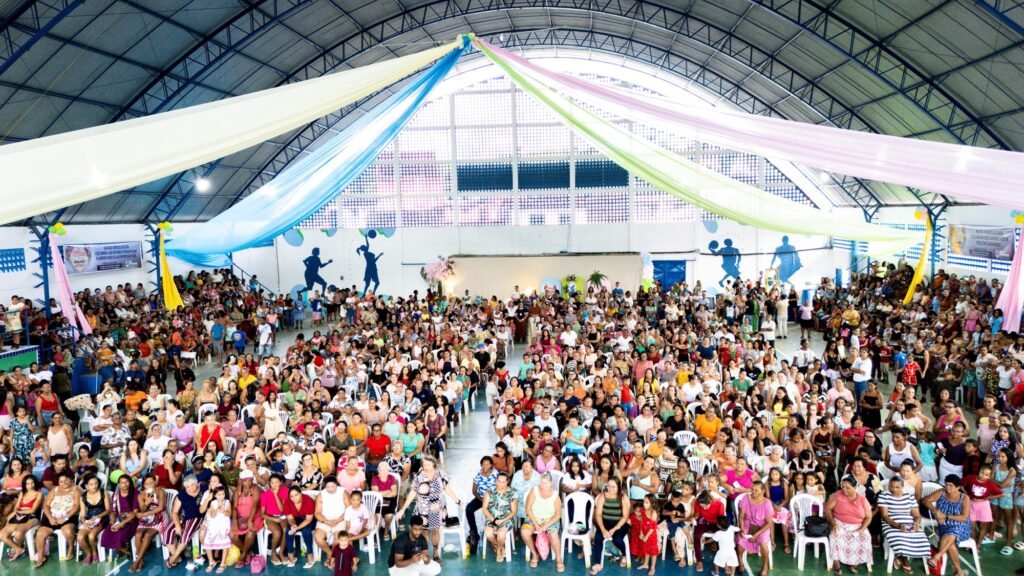Prefeito celebra Festival das Mães com evento emocionante em Rio Formoso