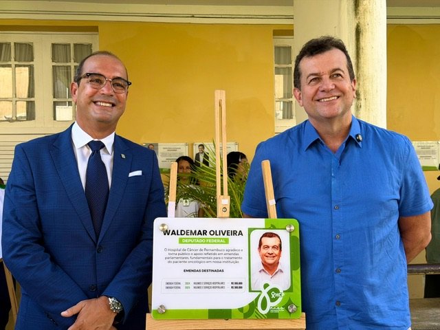 Deputado é homenageado por apoio ao Hospital de Câncer de Pernambuco