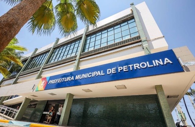 Funcionamento dos serviços públicos em Petrolina durante Corpus Christi