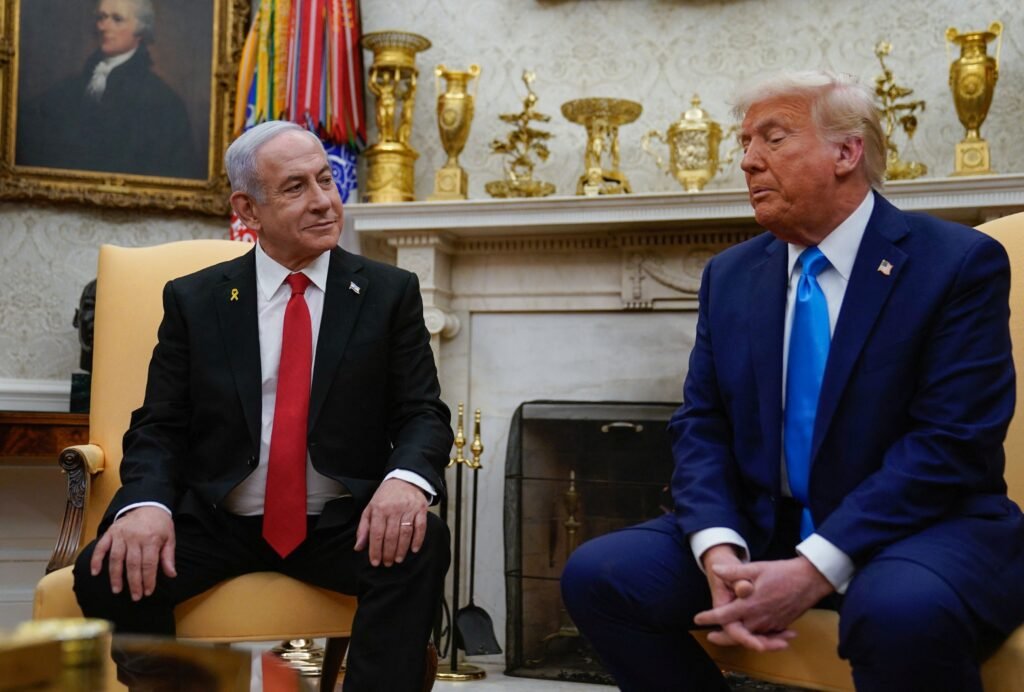 Trump busca conter Israel em curto prazo, mas enfrenta desafios estratégicos