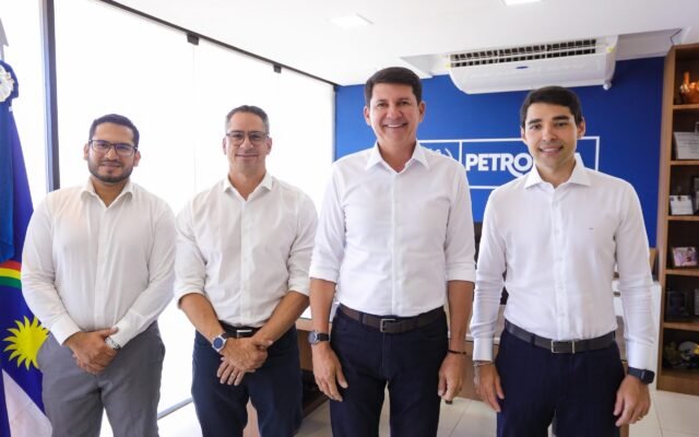 Prefeito de Petrolina anuncia novos gestores para áreas estratégicas