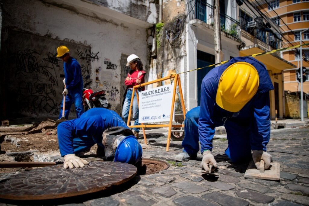 Recife avança na modernização da rede de telecomunicações