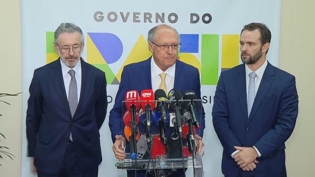 Governo amplia crédito para máquinas agrícolas e renovação de frota