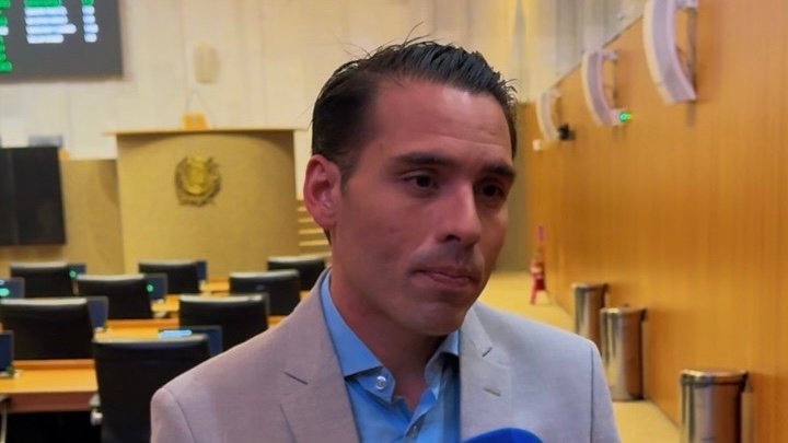 Deputado reforça apoio a políticas para inclusão de autistas